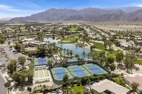 View/Area - 81307 Jasmine Ct, La Quinta, CA 92253 photo 1 of 5