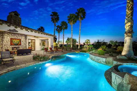 57360 Peninsula Ln, La Quinta, CA 92253