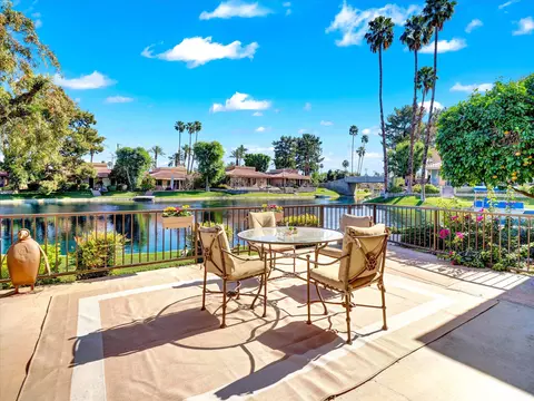 19 Lake Shore Dr, Rancho Mirage, CA 92270