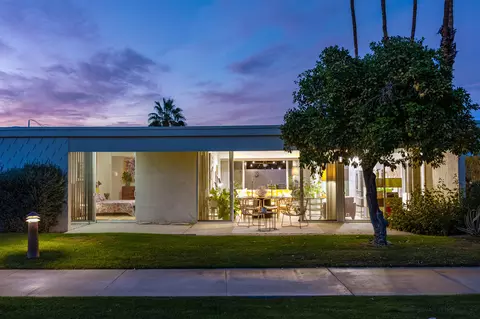 338 Desert Lakes Dr, Palm Springs, CA 92264