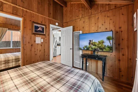 Bedroom - 513 Elysian Blvd, Big Bear City, CA 92314 photo 4 of 4