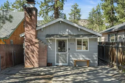 Exterior - 513 Elysian Blvd, Big Bear City, CA 92314 photo 3 of 8