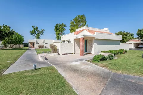 1527 Spyglass Plz, Palm Springs, CA 92264