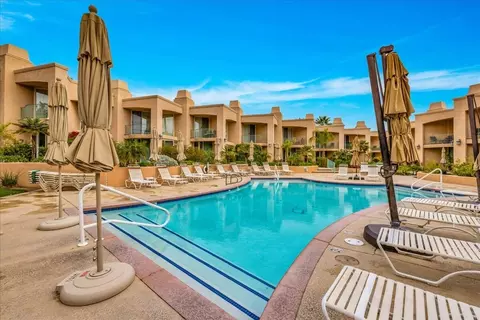 1555 N Chaparral Rd, Palm Springs, CA 92262