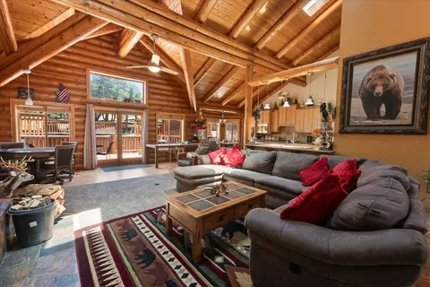 Living - 1925 Baldwin Lake Rd, Big Bear City, CA 92314 photo 4 of 6