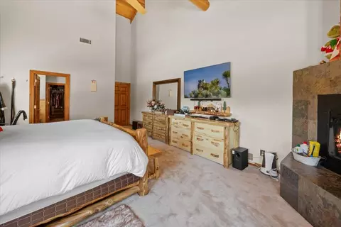Bedroom - 1925 Baldwin Lake Rd, Big Bear City, CA 92314 photo 4 of 10