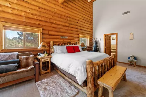 Bedroom - 1925 Baldwin Lake Rd, Big Bear City, CA 92314 photo 3 of 10