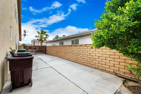 Exterior - 37481 Coventry St, Indio, CA 92203 photo 11 of 13