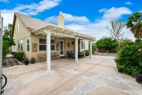 Exterior - 37481 Coventry St, Indio, CA 92203 photo 8 of 13