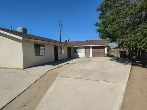 6414 El Dorado Ave, Yucca Valley, CA 92284