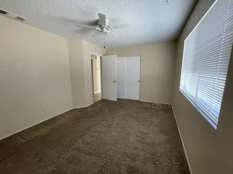 Bedroom - 6414 El Dorado Ave, Yucca Valley, CA 92284 photo 4 of 8