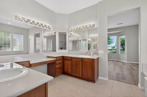 Bath - 80610 Prestwick Pl, Indio, CA 92201 photo 6 of 7