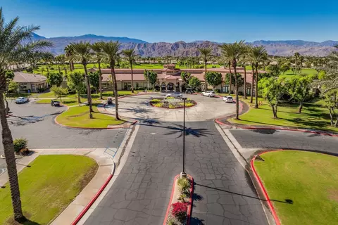 View/Area - 80610 Prestwick Pl, Indio, CA 92201 photo 2 of 3