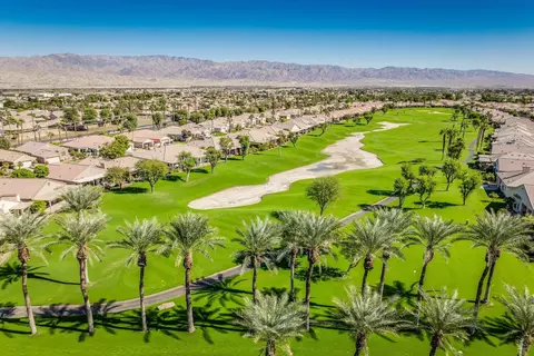 View/Area - 80610 Prestwick Pl, Indio, CA 92201 photo 3 of 3