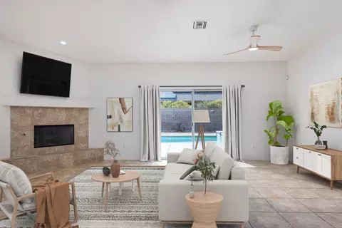 74137 Academy Ln E, Palm Desert, CA 92211