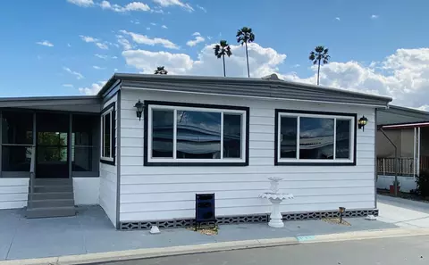601 N Kirby St, Hemet, CA 92545