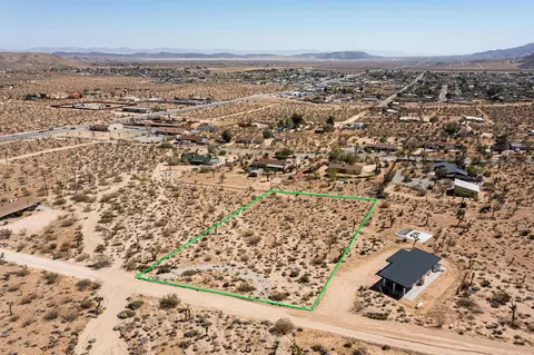 6655 Saddleback Rd, Joshua Tree, CA 92252