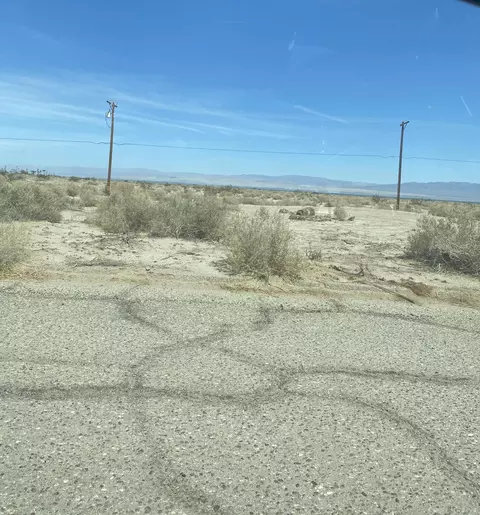 1220 Court Ave, Thermal, CA 92274