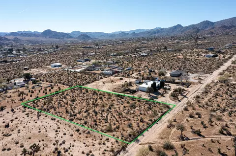 102 Saddleback Rd, Joshua Tree, CA 92252 photo 5