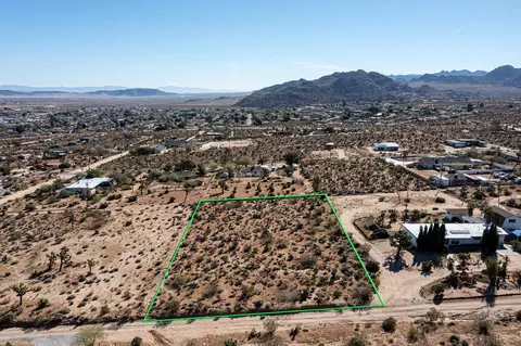 102 Saddleback Rd, Joshua Tree, CA 92252 photo 7