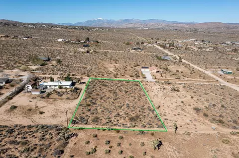 102 Saddleback Rd, Joshua Tree, CA 92252 photo 15