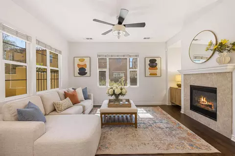 565 Via De La Paz, Palm Desert, CA 92211