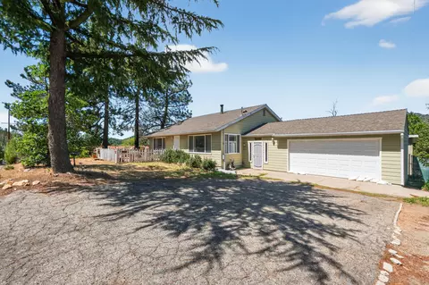 1048 Manzanita Dr, Julian, CA 92036