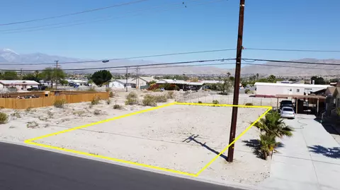 288 Dillon Rd, Desert Hot Springs, CA 92240
