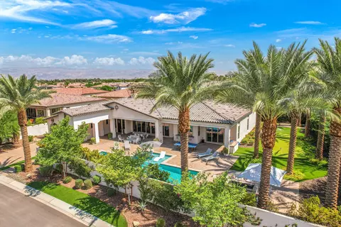 54900 Aristides Ct, La Quinta, CA 92253