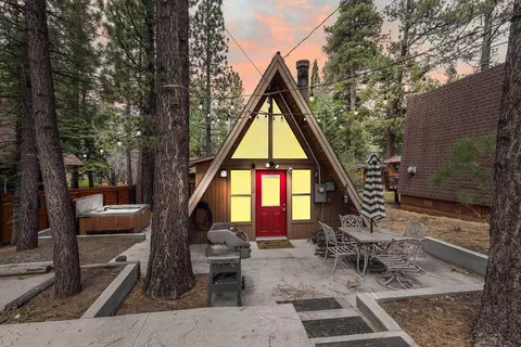 42532 Willow Ave, Big Bear Lake, CA 92315