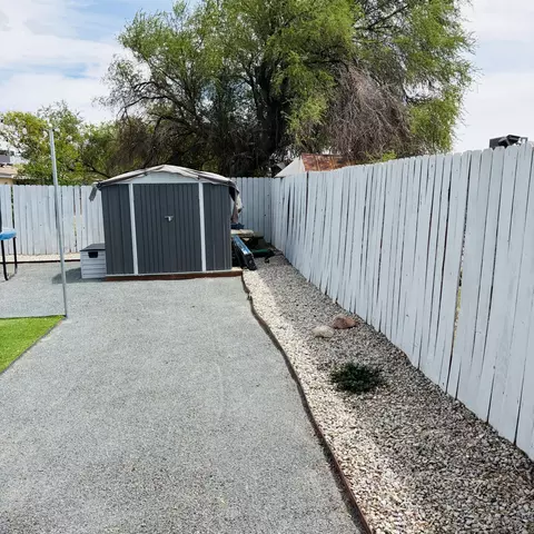 Exterior - 82165 Crest Ave, Indio, CA 92201 photo 9 of 10