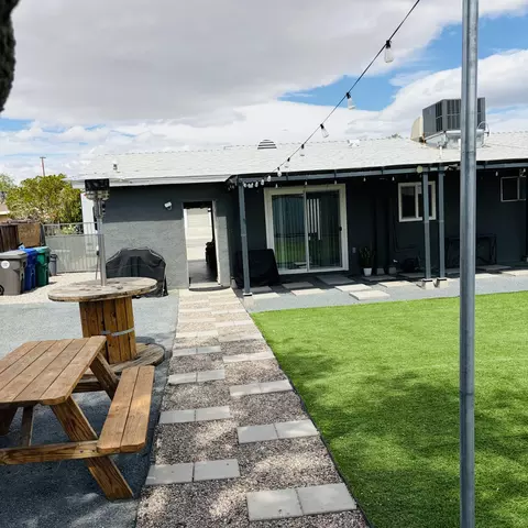 Exterior - 82165 Crest Ave, Indio, CA 92201 photo 8 of 10