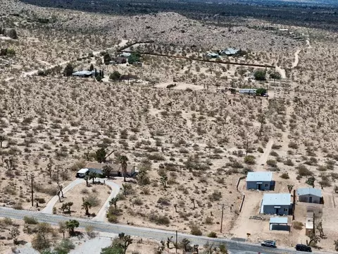 View/Area - 7608 Olympic Rd, Joshua Tree, CA 92252 photo 1 of 4