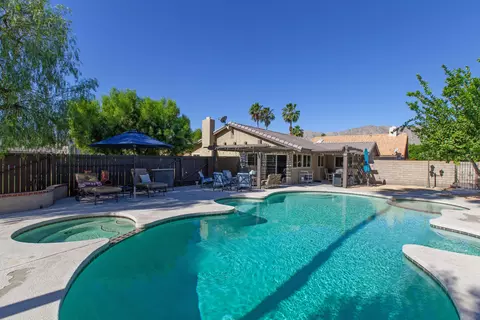 78620 Bottlebrush Dr, La Quinta, CA 92253