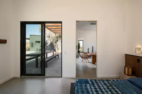 Bedroom - 60052 Rocky Ave, Landers, CA 92285 photo 4 of 6