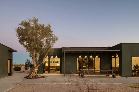 Exterior - 60052 Rocky Ave, Landers, CA 92285 photo 2 of 17
