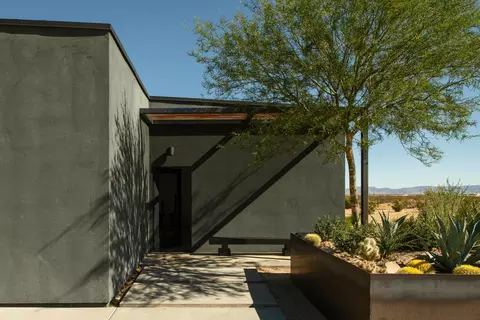 Exterior - 60052 Rocky Ave, Landers, CA 92285 photo 6 of 17