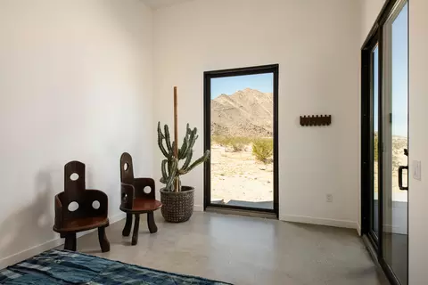 Bedroom - 60052 Rocky Ave, Landers, CA 92285 photo 3 of 6