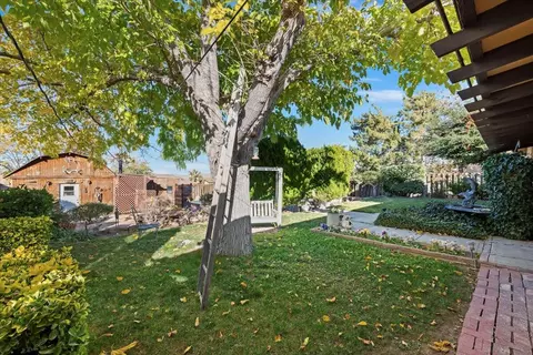 Exterior - 58748 Natoma Trl, Yucca Valley, CA 92284 photo 3 of 25
