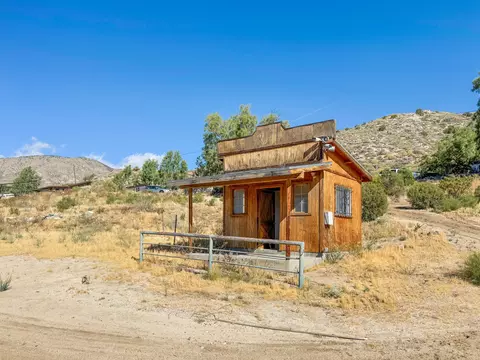 Exterior - 10505 Hess Blvd, Morongo Valley, CA 92256 photo 11 of 11