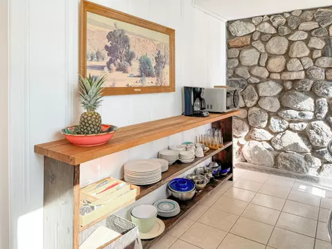 Kitchen - 10505 Hess Blvd, Morongo Valley, CA 92256 photo 6 of 6