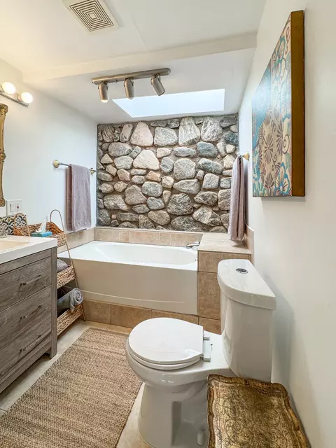 Bath - 10505 Hess Blvd, Morongo Valley, CA 92256 photo 1 of 3