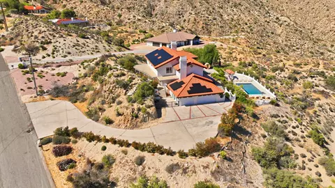View/Area - 53806 Ridge Rd, Yucca Valley, CA 92284 photo 5 of 8