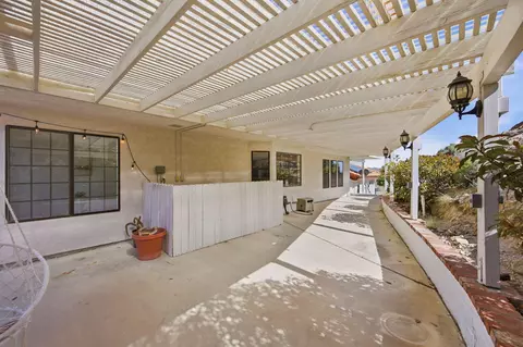 Exterior - 53806 Ridge Rd, Yucca Valley, CA 92284 photo 12 of 28