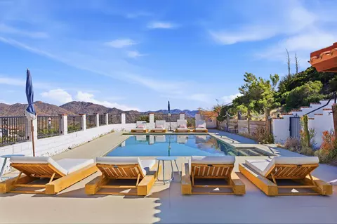 Exterior - 53806 Ridge Rd, Yucca Valley, CA 92284 photo 5 of 28