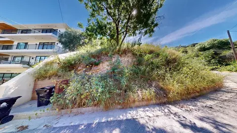 3800 Knobhill Dr, Sherman Oaks, CA 91423