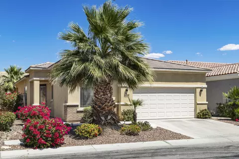 81608 Avenida Viesca, Indio, CA 92203 photo 3
