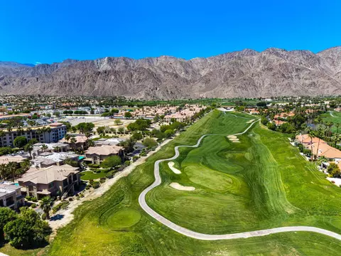 50610 Santa Rosa Plz, La Quinta, CA 92253