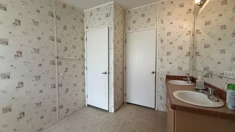 Bath - 100331 Ebb Dr, Mecca, CA 92254 photo 2 of 4
