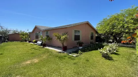 Exterior - 100331 Ebb Dr, Mecca, CA 92254 photo 3 of 4